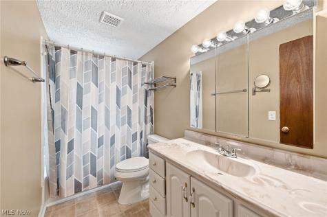 8665 Rosebud Drive Mentor OH 44060