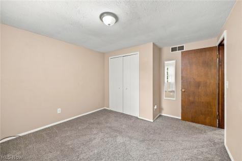 8665 Rosebud Drive Mentor OH 44060
