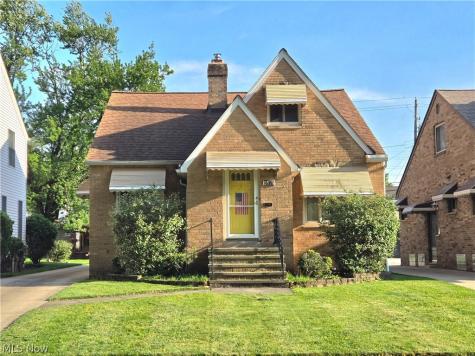 9515 Elsmere Drive Parma OH 44130