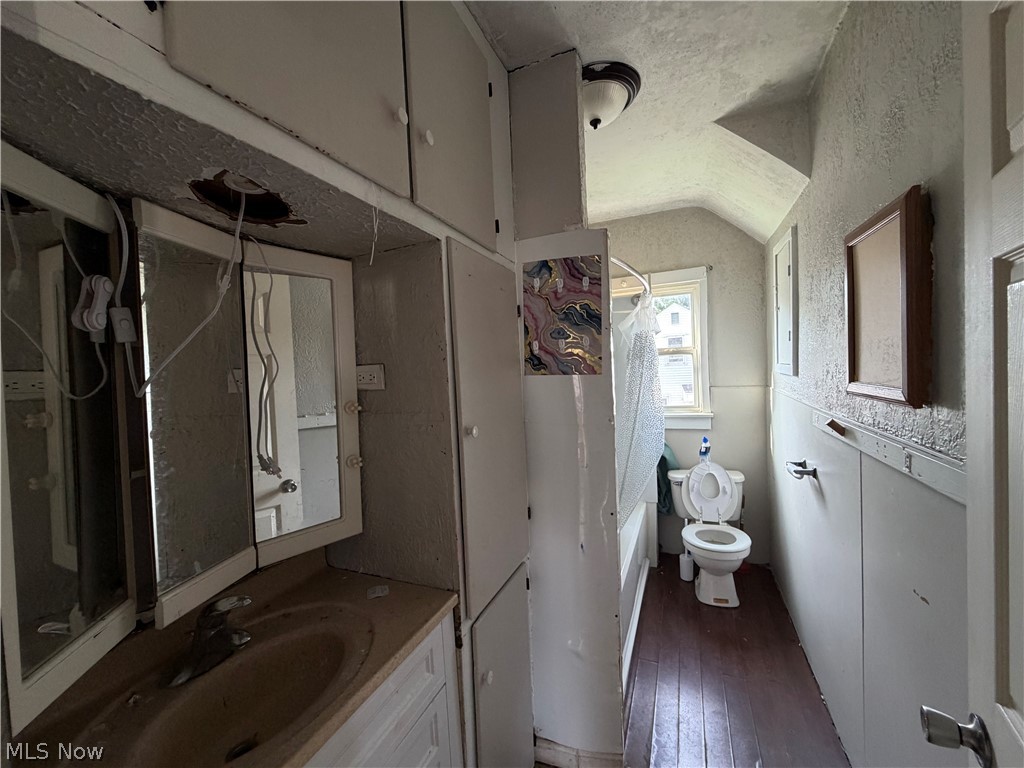 210 S 16th Street Coshocton OH 43812