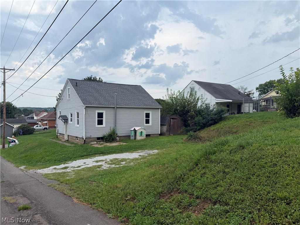 210 S 16th Street Coshocton OH 43812
