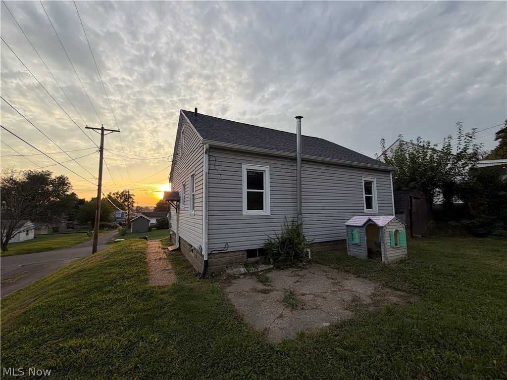 210 S 16th Street Coshocton OH 43812