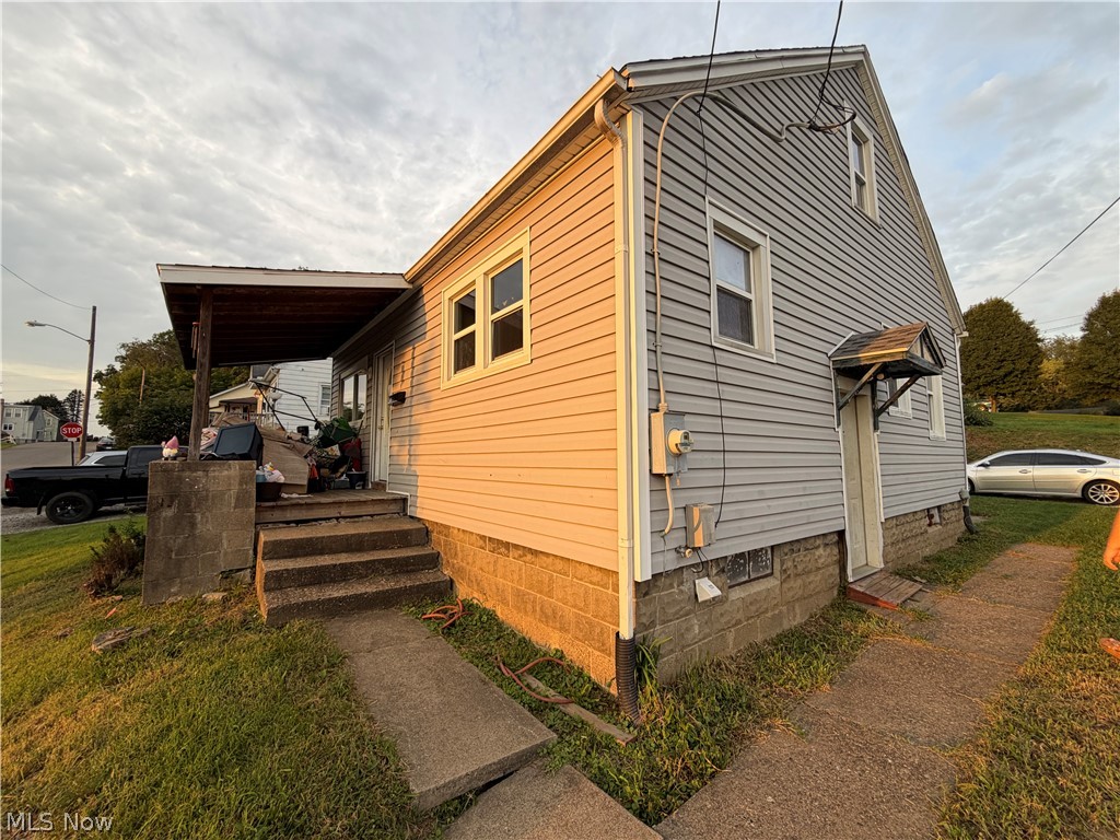 210 S 16th Street Coshocton OH 43812