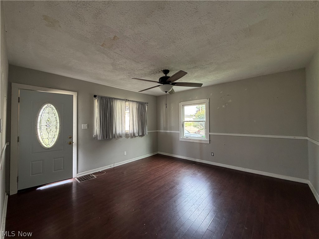 210 S 16th Street Coshocton OH 43812