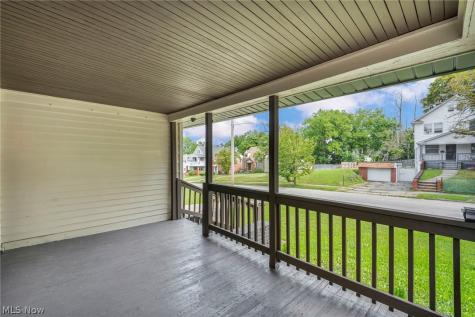 1982 Reyburn Road Cleveland OH 44112