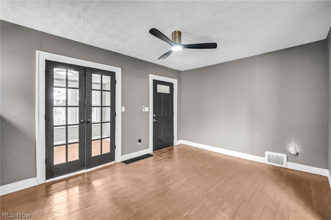 1982 Reyburn Road Cleveland OH 44112