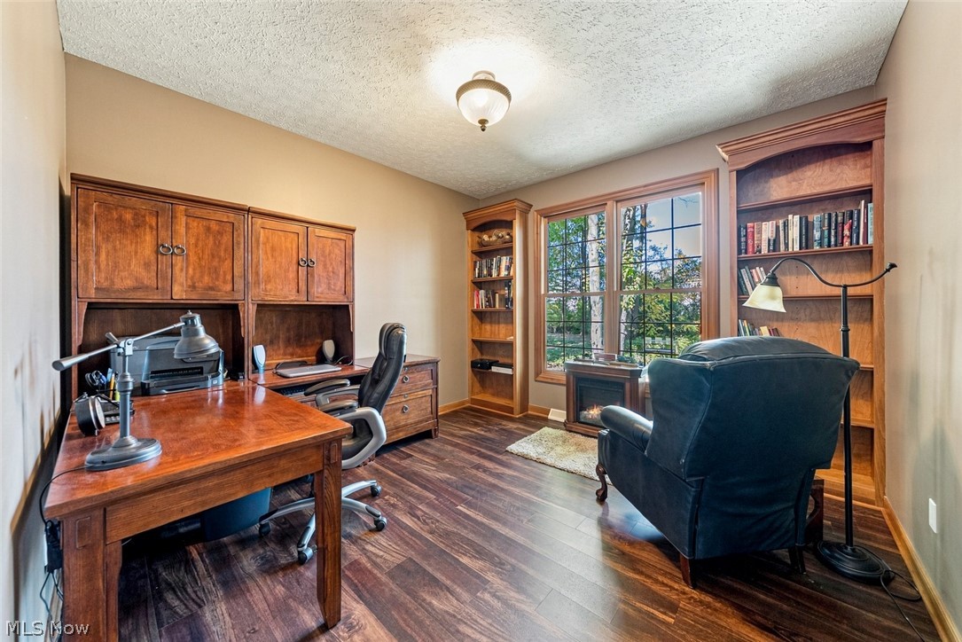 35982 Falcon Crest Avenue Avon OH 44011
