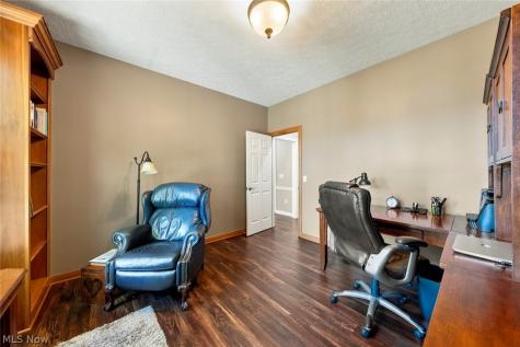 35982 Falcon Crest Avenue Avon OH 44011