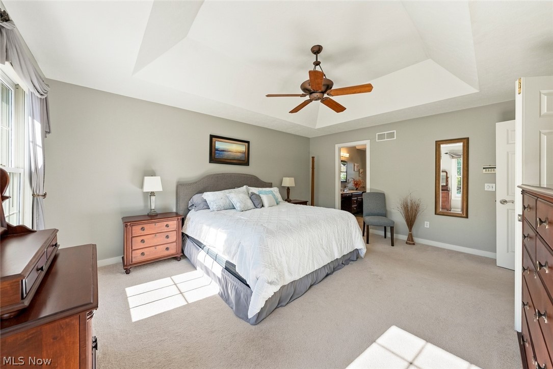 35982 Falcon Crest Avenue Avon OH 44011