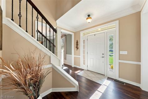 35982 Falcon Crest Avenue Avon OH 44011
