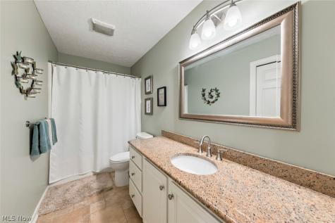 35982 Falcon Crest Avenue Avon OH 44011