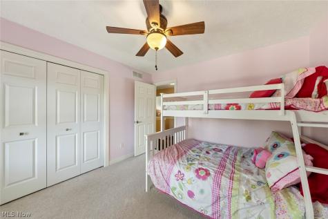 35982 Falcon Crest Avenue Avon OH 44011