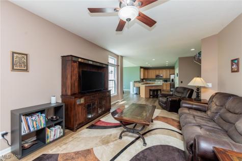 4928 Treeline Drive Brunswick OH 44212