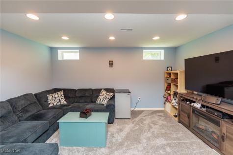 4928 Treeline Drive Brunswick OH 44212