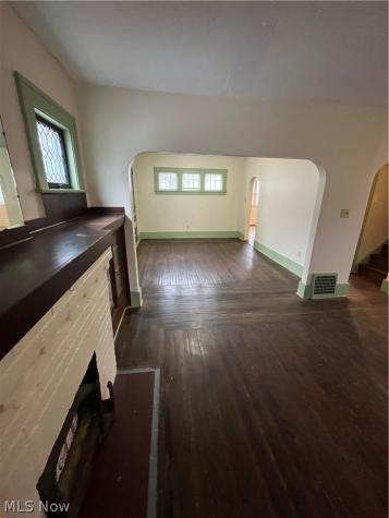 128 Corson Avenue Akron OH 44302