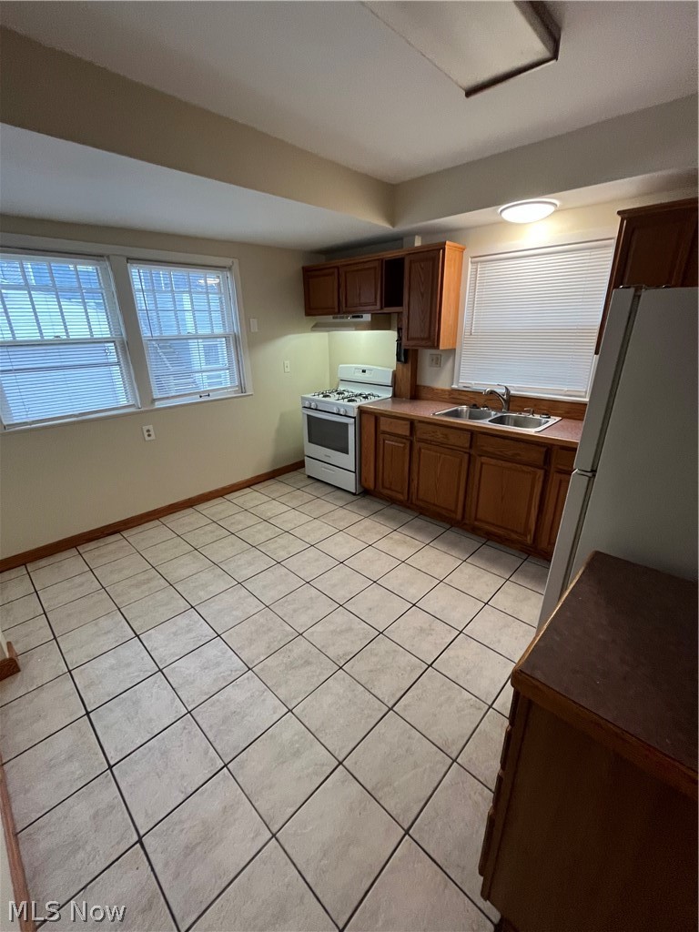 128 Corson Avenue Akron OH 44302