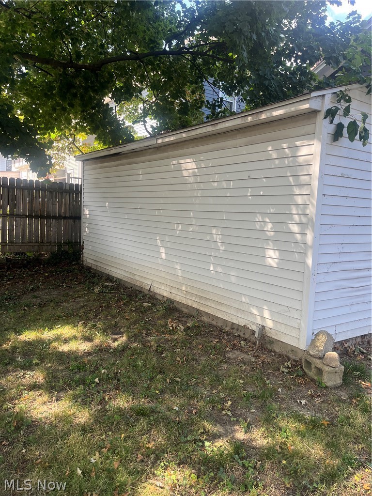 128 Corson Avenue Akron OH 44302