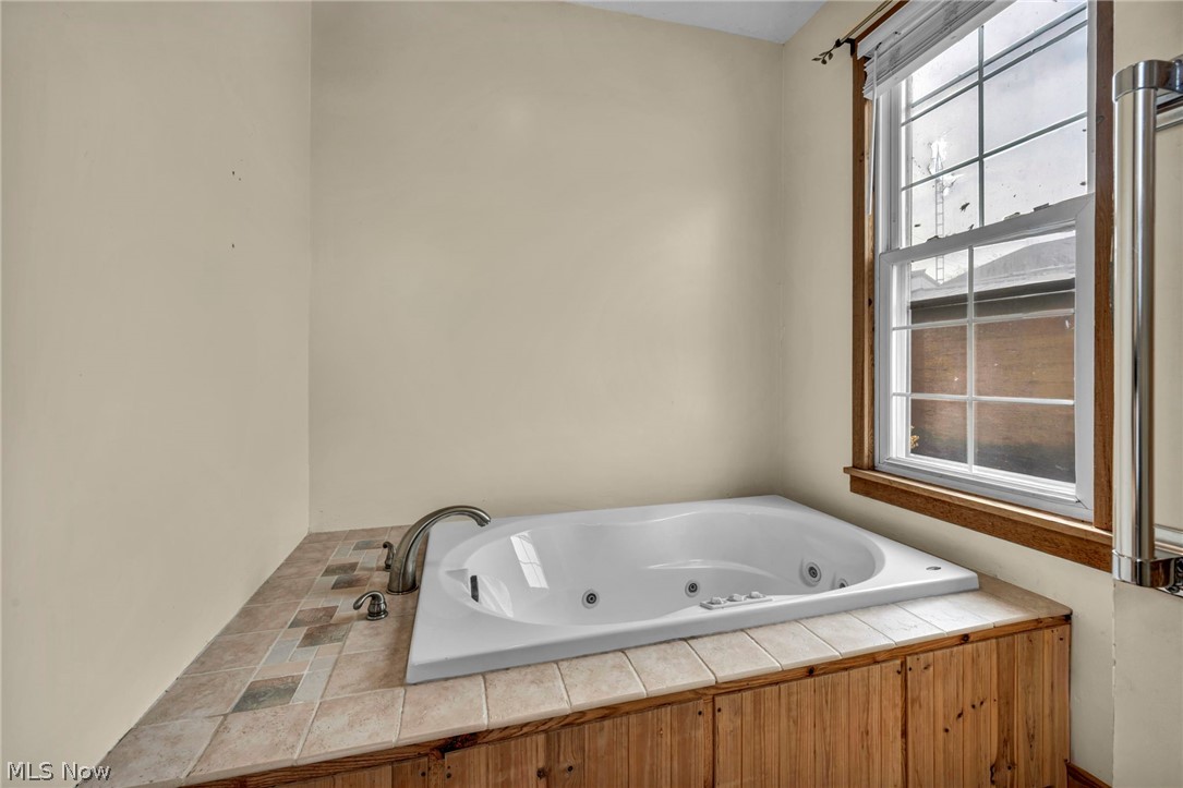 907 Duncan Street SW Massillon OH 44647