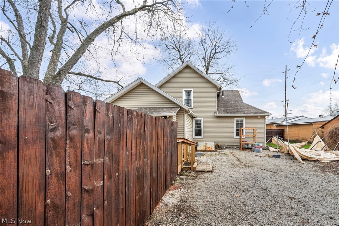907 Duncan Street SW Massillon OH 44647