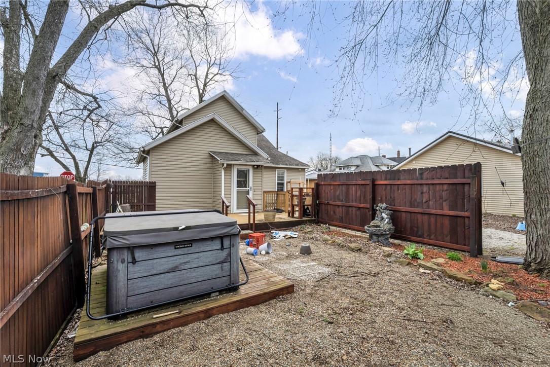 907 Duncan Street SW Massillon OH 44647