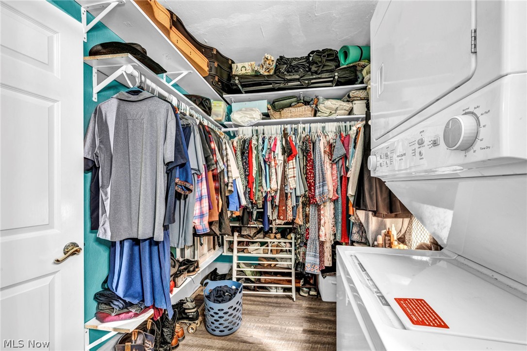 22 Main Street S Navarre OH 44662