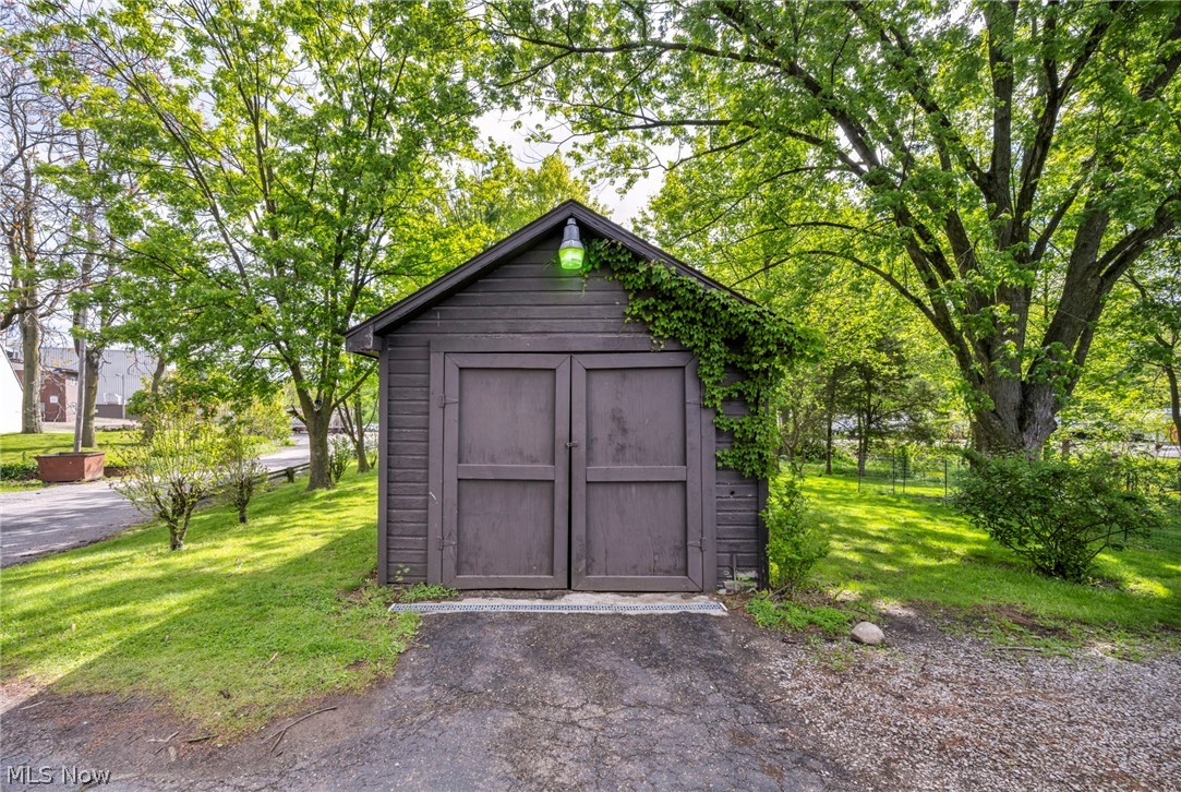 22 Main Street S Navarre OH 44662