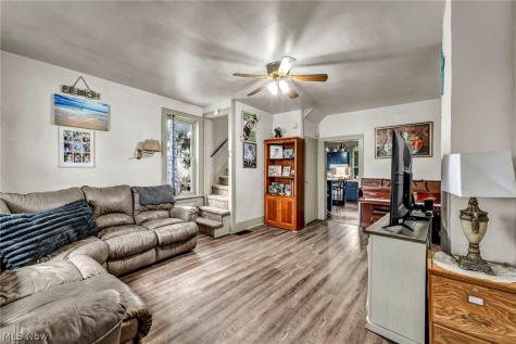 22 Main Street S Navarre OH 44662