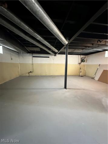 16207 Miles Avenue Cleveland OH 44128