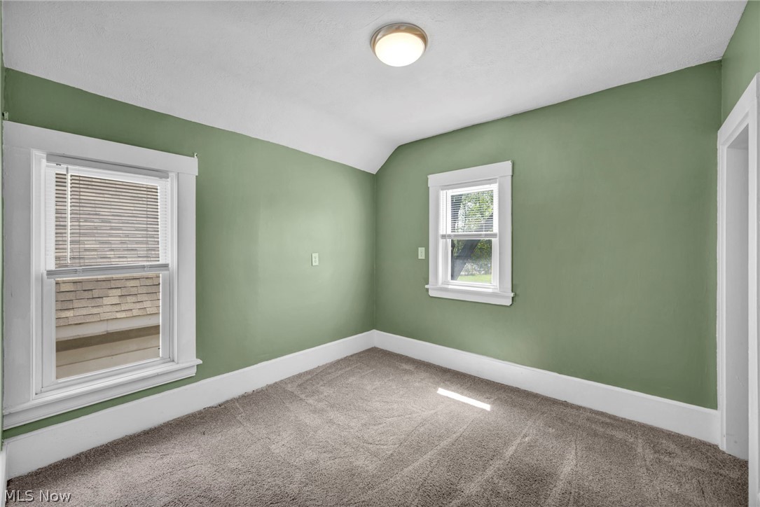 1646 Walnut Boulevard Ashtabula OH 44004