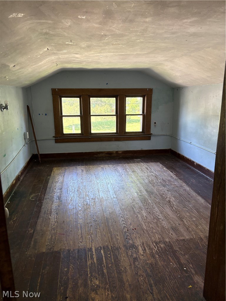 2918 High Street Rock Creek OH 44084