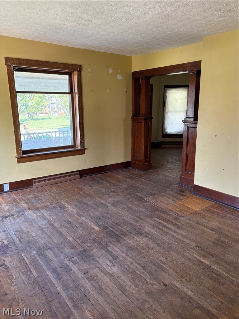 2918 High Street Rock Creek OH 44084