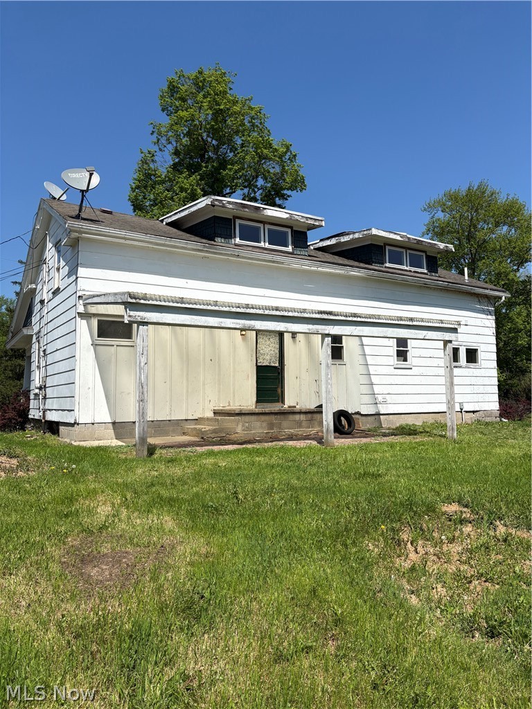 2918 High Street Rock Creek OH 44084