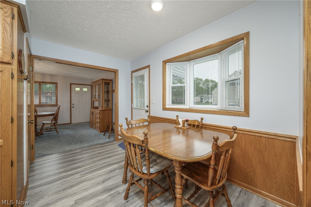 1190 Jeanie J Avenue Akron OH 44310