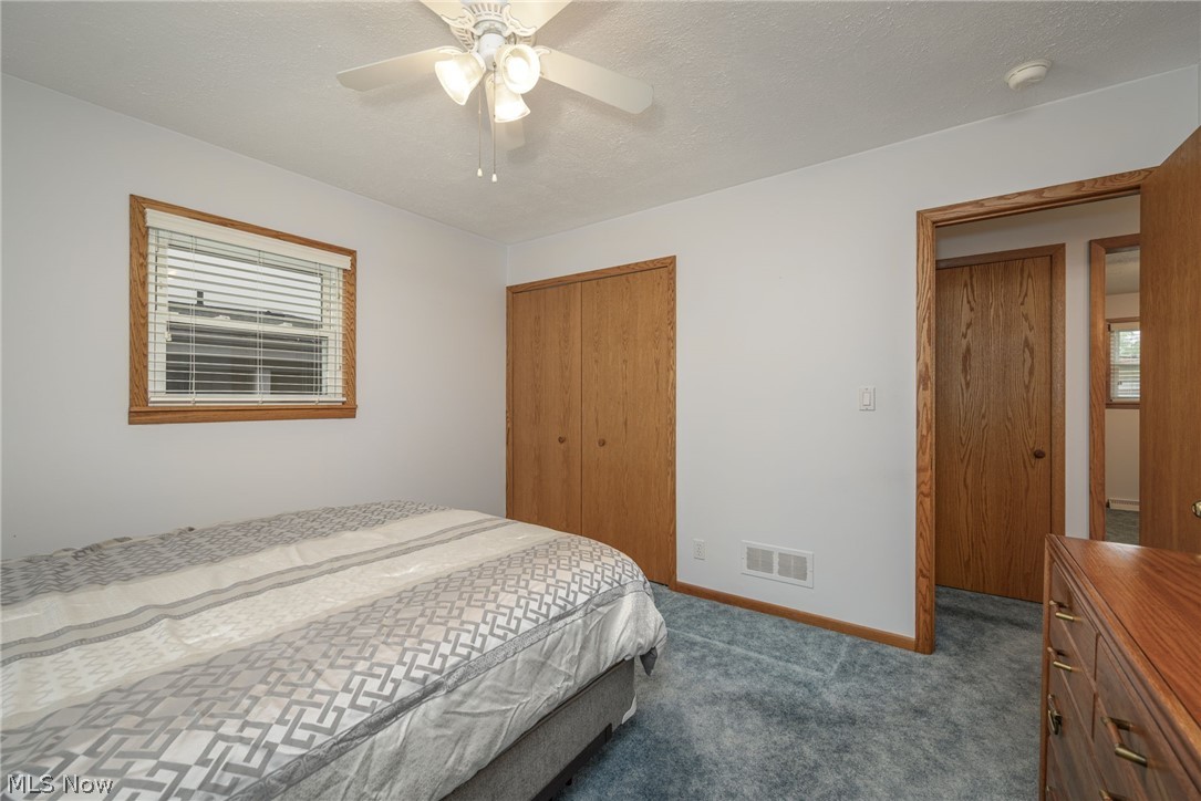 1190 Jeanie J Avenue Akron OH 44310