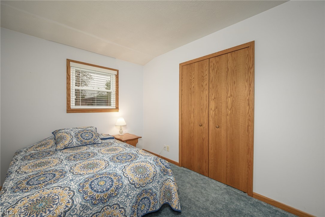 1190 Jeanie J Avenue Akron OH 44310