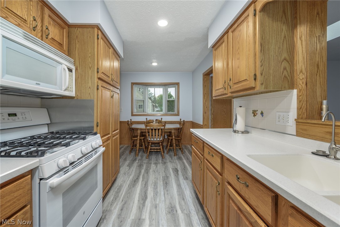 1190 Jeanie J Avenue Akron OH 44310