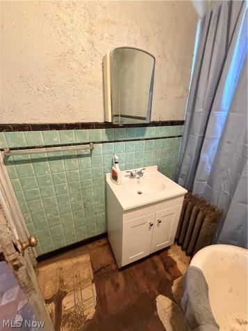 4218 Robert Avenue Cleveland OH 44109