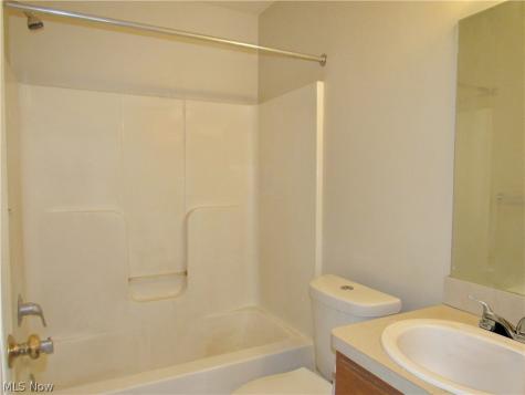 1609 E 66th Street Cleveland OH 44103