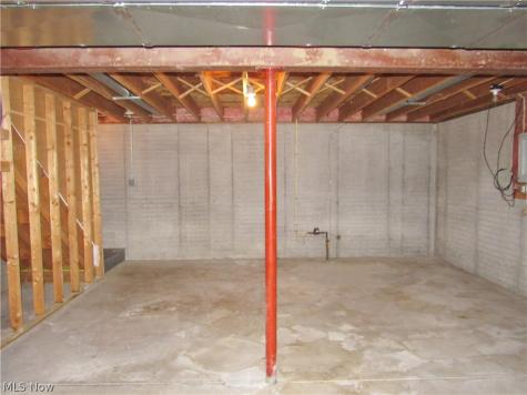 1609 E 66th Street Cleveland OH 44103