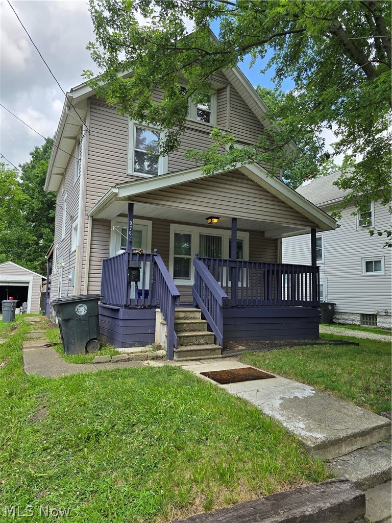 976 Neptune Avenue Akron OH 44301
