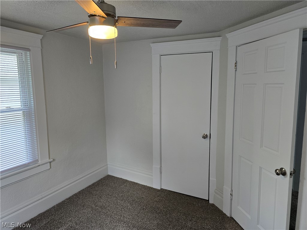 976 Neptune Avenue Akron OH 44301