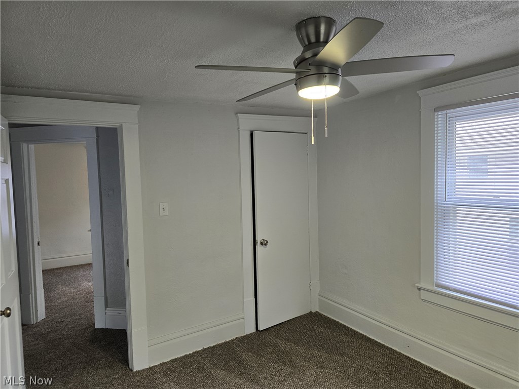976 Neptune Avenue Akron OH 44301