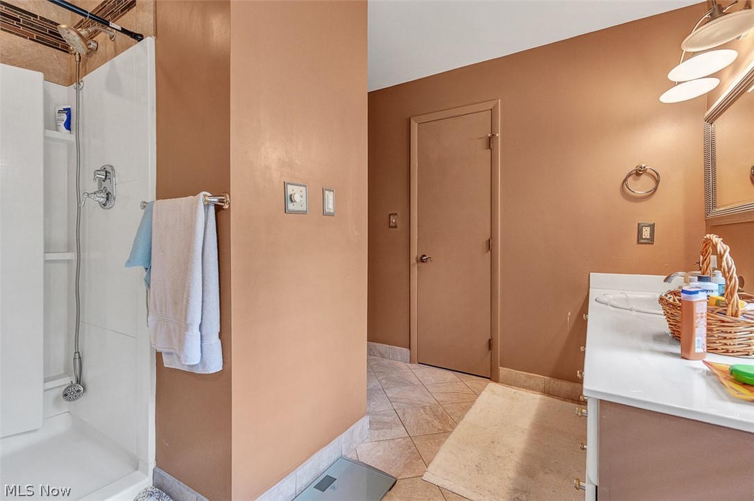 29399 Orangewood Drive Orange OH 44122
