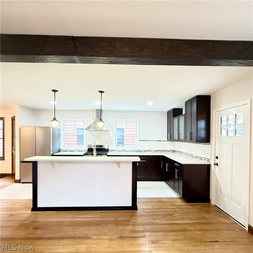 2045 Reveley Avenue Lakewood OH 44107