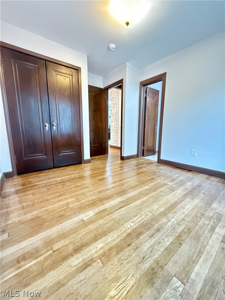 2045 Reveley Avenue Lakewood OH 44107