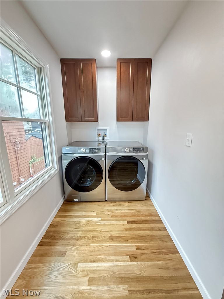 2045 Reveley Avenue Lakewood OH 44107
