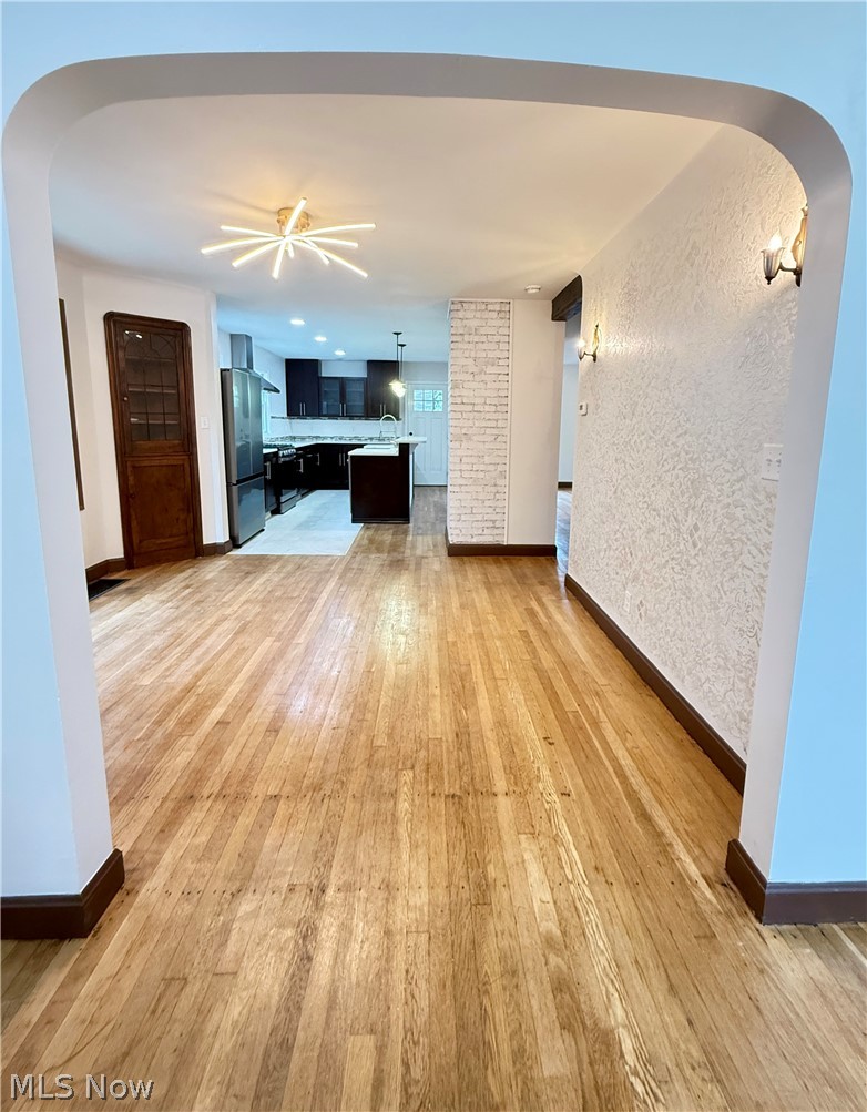 2045 Reveley Avenue Lakewood OH 44107