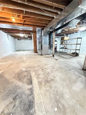 2045 Reveley Avenue Lakewood OH 44107