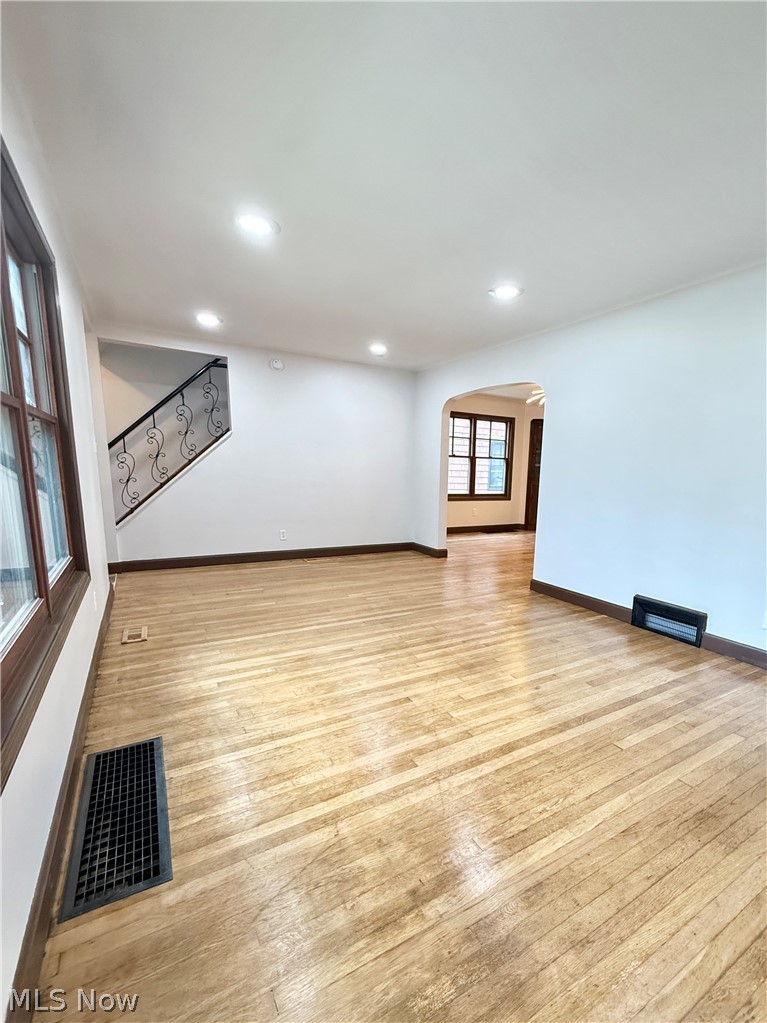 2045 Reveley Avenue Lakewood OH 44107