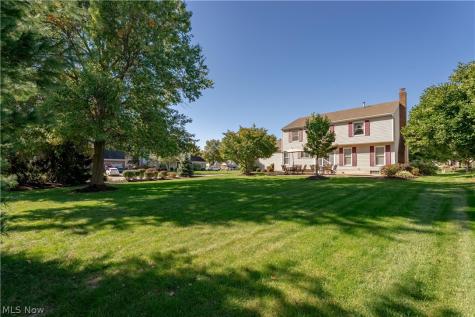 5644 Beverly Avenue NE Canton OH 44721